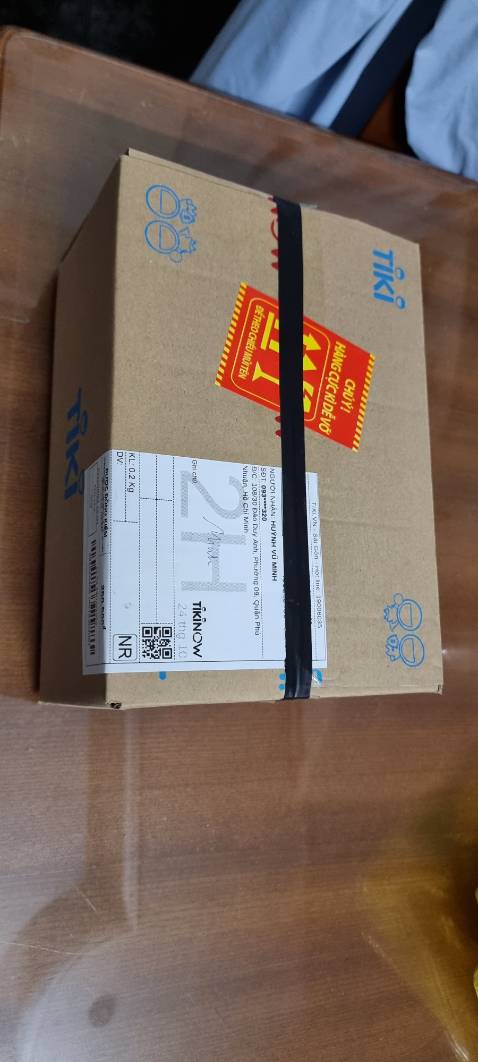 Hàng đúng như quảng cáo. Hàng được giao rất nhanh, đóng gói cẩn thận, kỹ càng.