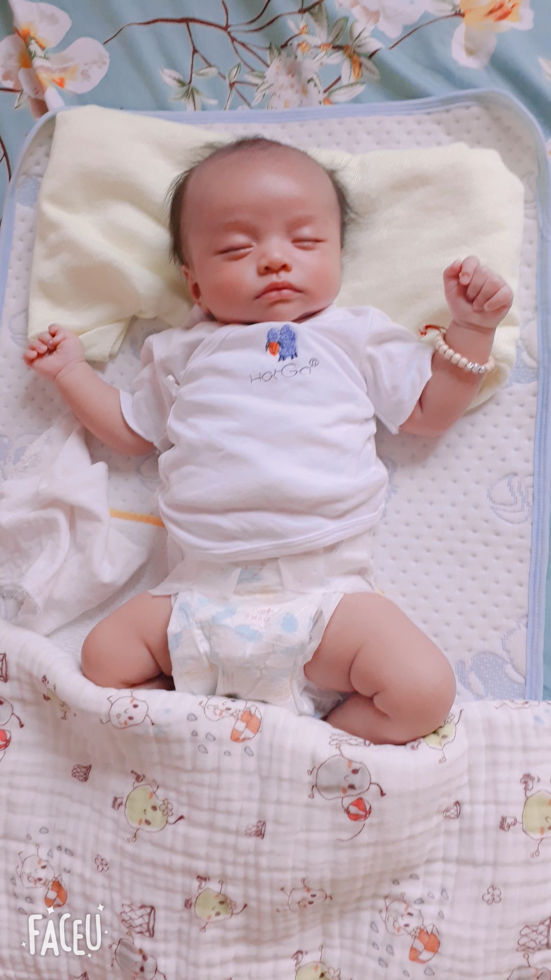 Bé mình cho uống ngủ ngày có cải thiện còn đêm thì còn thức khuya quấy khóc ko chịu ngủ.... Để tầm 7 10 ngày xem sao rồi đánh giá nữa.