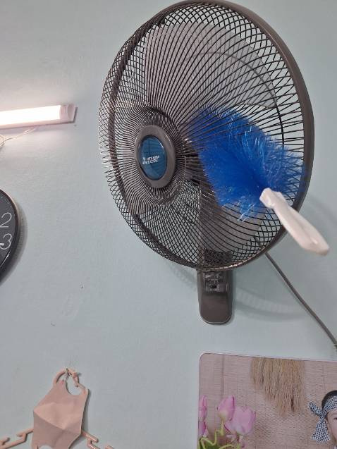 Sản phẩm đúng như quảng cáo , dùng thuận tiện , đóng gói kỹ càng , giao hàng nhanh gọn , rất hài lòng