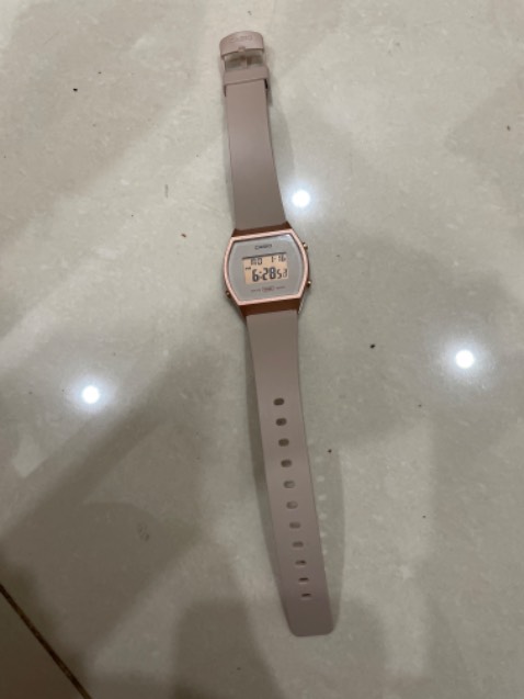 Sản phẩm rất đẹp và giao hàng nhanh.