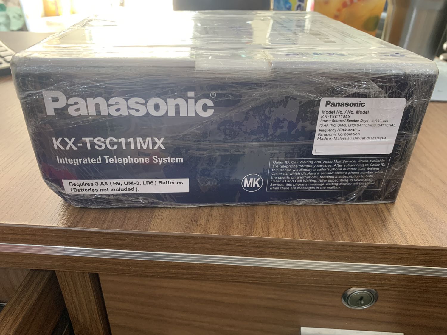 Giao hàng nhanh, đóng gói cẩn thận, điện thoại đẹp chất lượng, shop phục vụ tuyệt vời, phản hồi nhanh, hỗ trợ tận tình