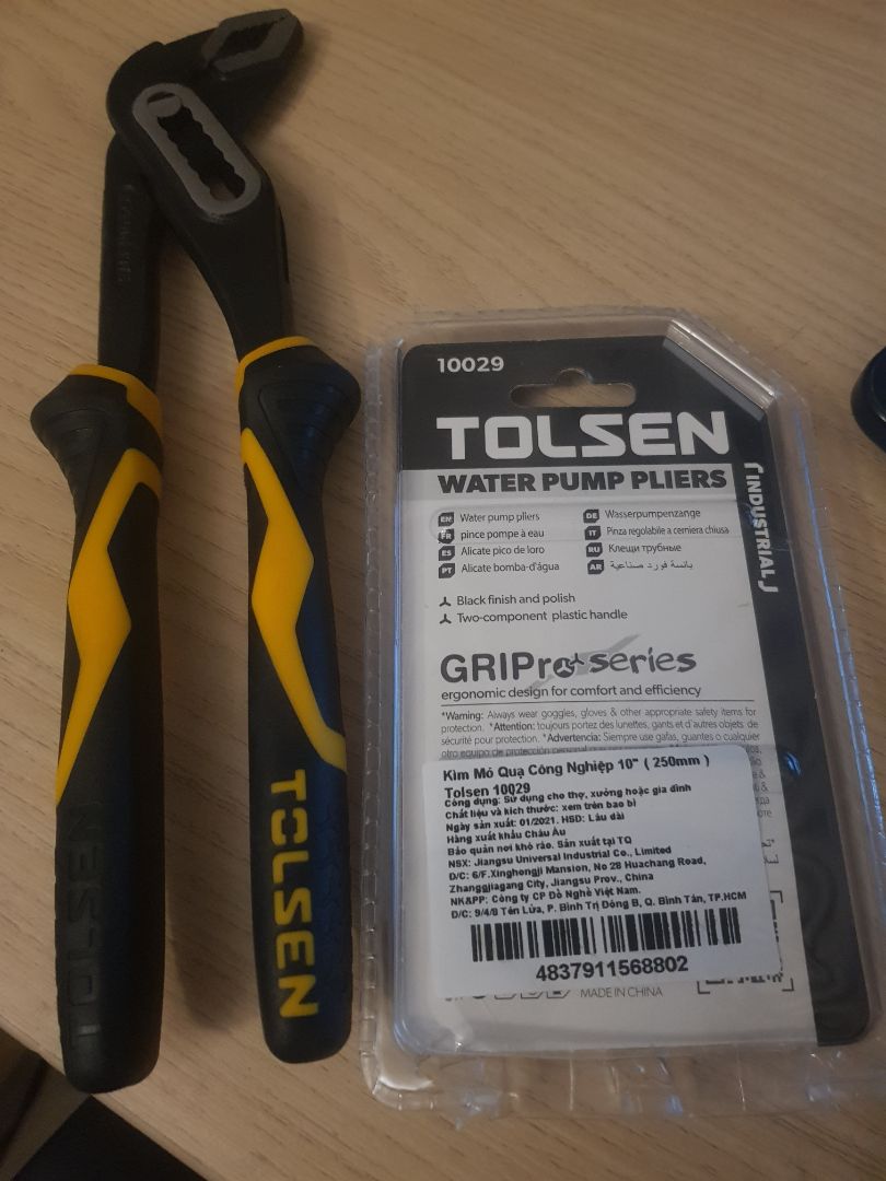 Hàng đẹp mắt, về dùng thử thấy chắc chắn. chọn giao hàng chuẩn nhưng giao trong ngày nên cho 5 sao. Hàng đẹp mắt, về dùng thử thấy chắc chắn. chọn giao hàng chuẩn nhưng giao trong ngày nên cho 5 sao.