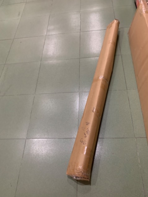 Hàng đẹp mà mua về chưa lắp vì ko biết cách lắp,tưởng có giấy hướng dẫn nhưng ko hề có nên vẫn để góc bàn