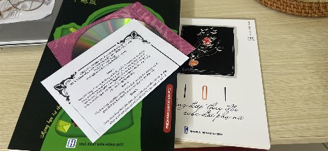 Vừa nhắn liên lạc shop xin file nghe là hỗ trợ liền rất nhanh ạ! CSKH rất tốt, thanks shop