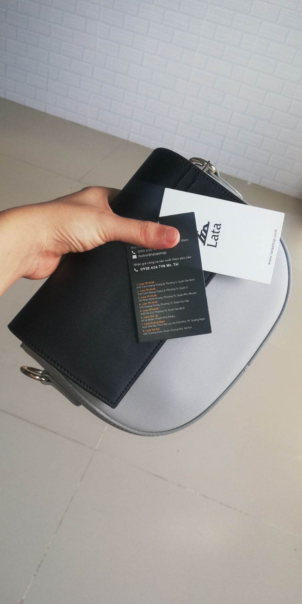 Balo rất là đẹp, dễ thương lắm luôn. Shop bán hàng rất có tâm. Sản phẩm được giao giống như hình. Anh shiper thân thiện. Nói chung tôi rất hài lòng. Thanks!!