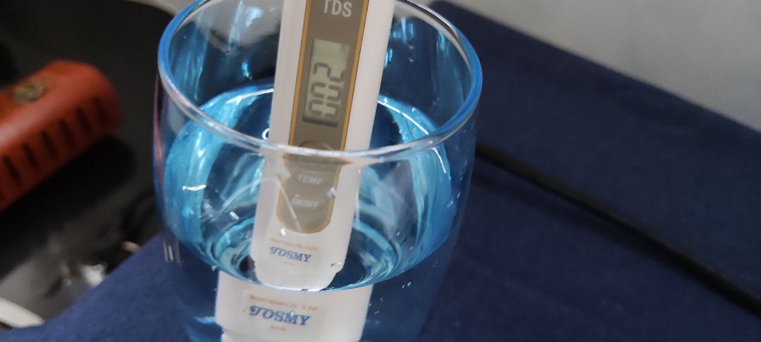 chưa rành lắm cách sử dụng. nước từ máy lọc nước 11 cấp lọc lại có chỉ số 38 nhưng nước chưa đưa vô máy lọc (vị chua lè thì báo 008. nên ko biết thế nào