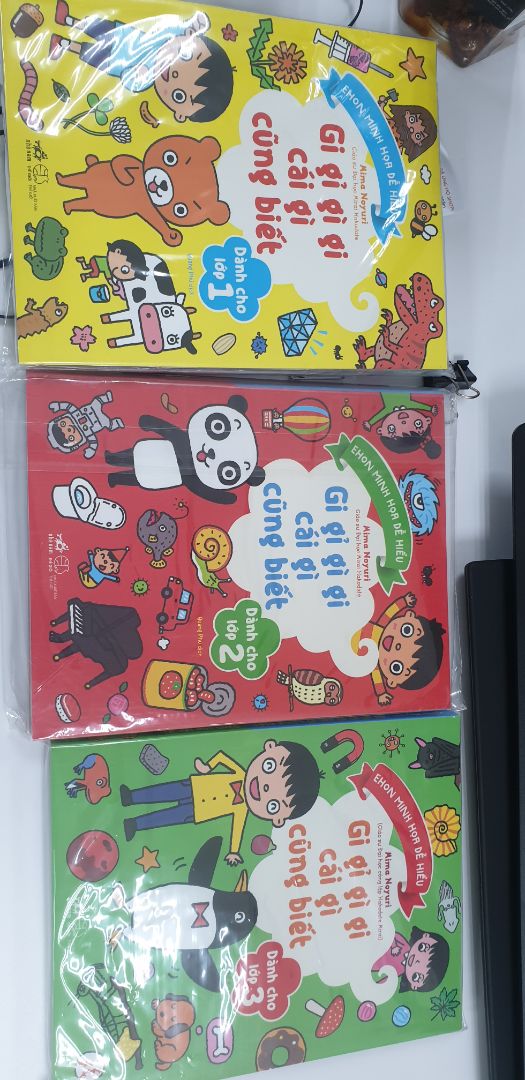 giao hàng siêu nhanh, bọc gói kỹ lưỡng, luôn tin tưởng tiki về chất lượng sách. sản phẩm khá hay cho các bạn nhỏ, dễ đọc, dễ hiểu
