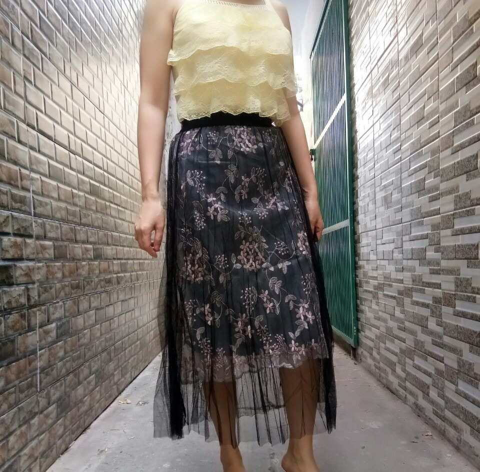 Đặt 2 màu- màu nào cũng ưng hết á.                                                                .