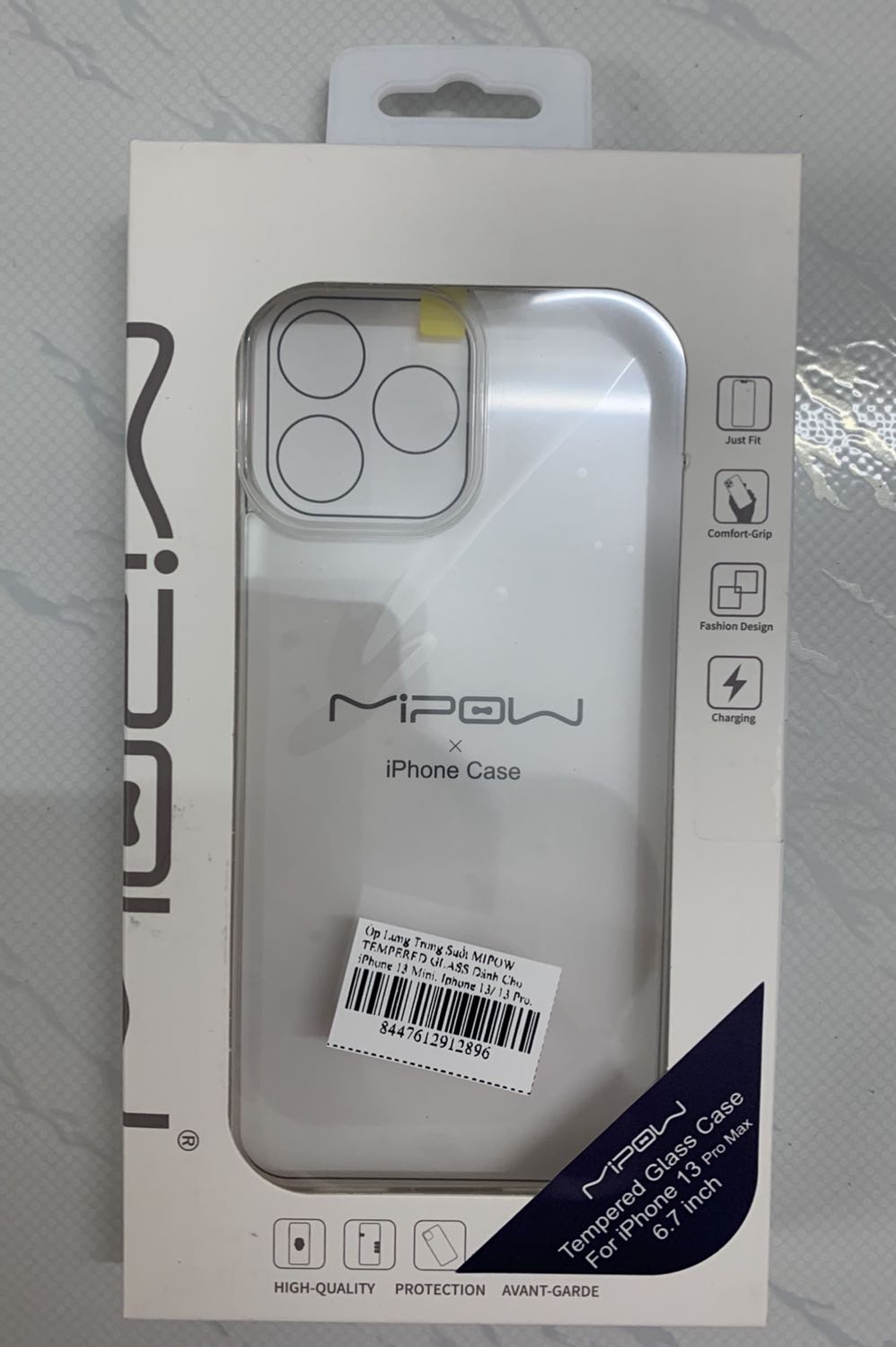 Ốp hoàn thiện tốt, cứng cáp. Lắp vào dt vừa khít, 4 góc có thêm đệm, đặc biệt phần viền quanh cụm camera dc làm nhô ra 1 chút nên lúc đặt dt lên bàn sẽ k bị trầy cam. Hài lòng. Ốp hoàn thiện tốt, cứng cáp. Lắp vào dt vừa khít, 4 góc có thêm đệm, đặc biệt phần viền quanh cụm camera dc làm nhô ra 1 chút nên lúc đặt dt lên bàn sẽ k bị trầy cam. Hài lòng.