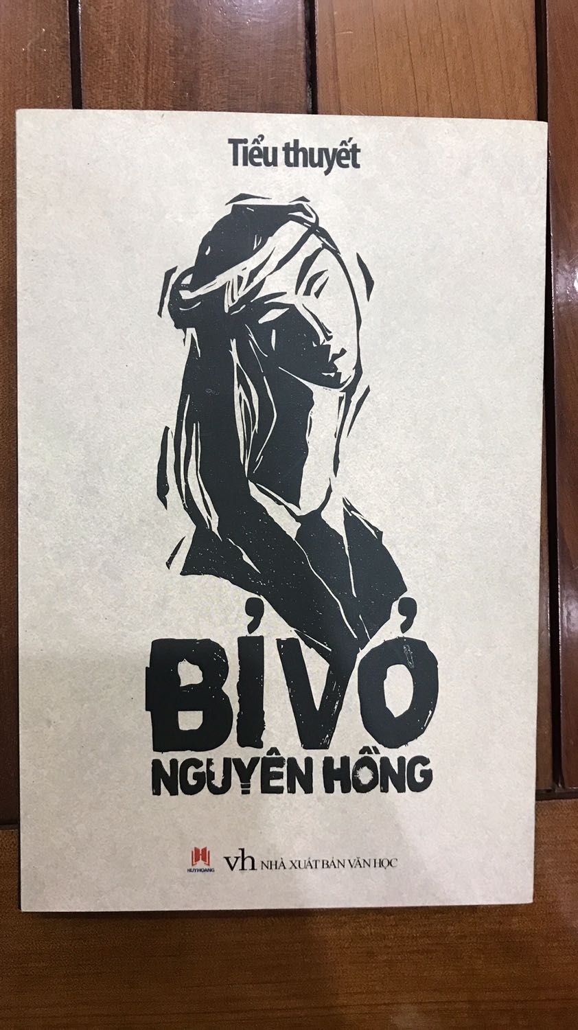 Lần đầu mua hàng tiki, giao nhanh, bìa sách hơi sạn kiểu cũ cũ, nhưng nhìn chung ổn