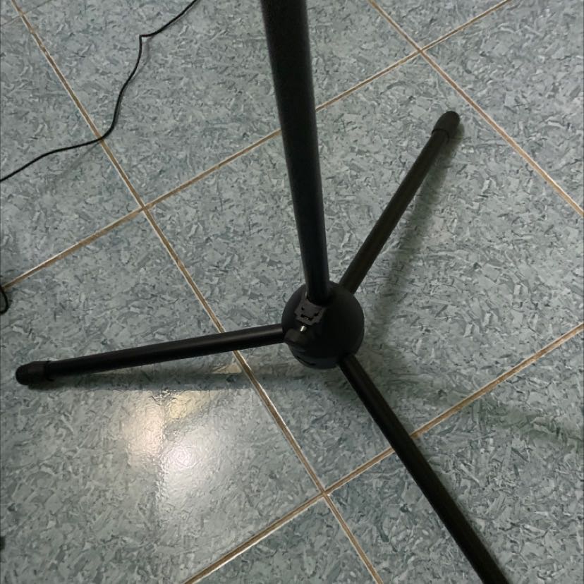Giá rẻ mà chất liệu rất chắc chắn, giao hàng nhanh, xứng đáng hơn mong đợi Giá rẻ mà chất liệu rất chắc chắn, giao hàng nhanh, xứng đáng hơn mong đợi