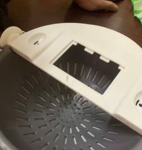 Lưỡi dao bén, thiết kế gọn nhẹ. Cầm chắc tay. Đầy đủ chi tiết. Dễ dàng sử dùng cũng như tháo rửa. Shop đóng gói cẩn thận