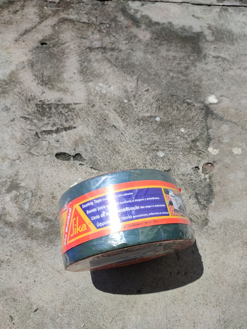 rất vui vì shop giao đúng sản phẩm như quản cáo. lớp keo dán rất dính thích nhất dán lên tole👍