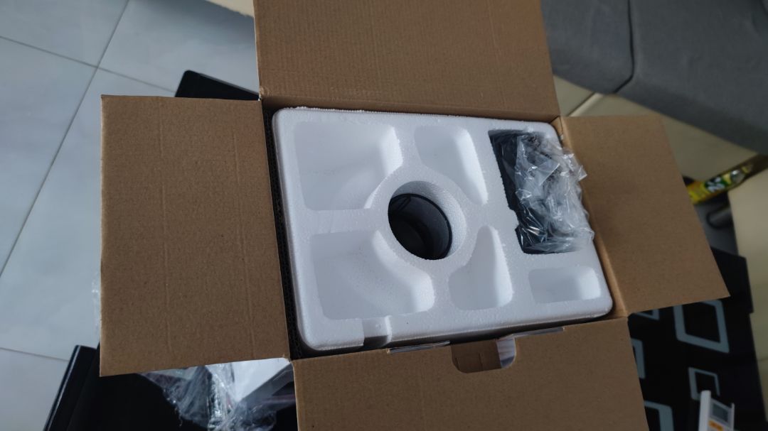 Sp ok, đóng gói giao hàng đầy đủ như mô tả, sử dụng qua vài lần thấy cũng ổn, ép "quá nhanh" 😆