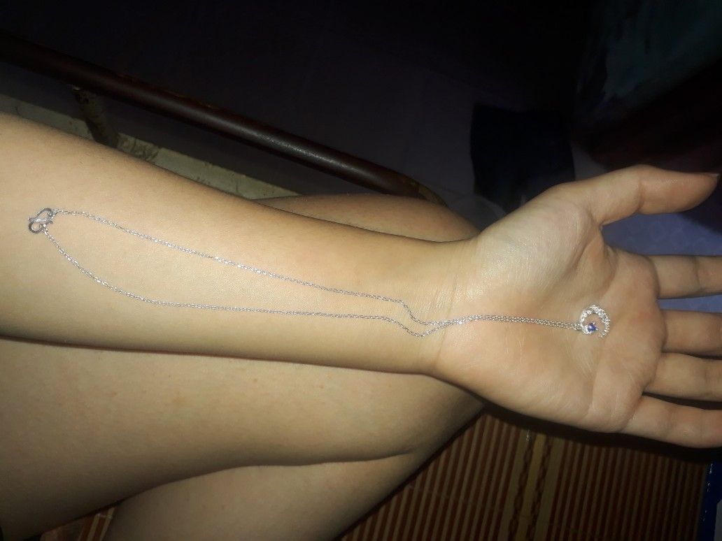 Giao đúng đủ số lượng, giao hành nhanh, đóng gói cẩn thận, hài lòng về chất lượng sản phẩm