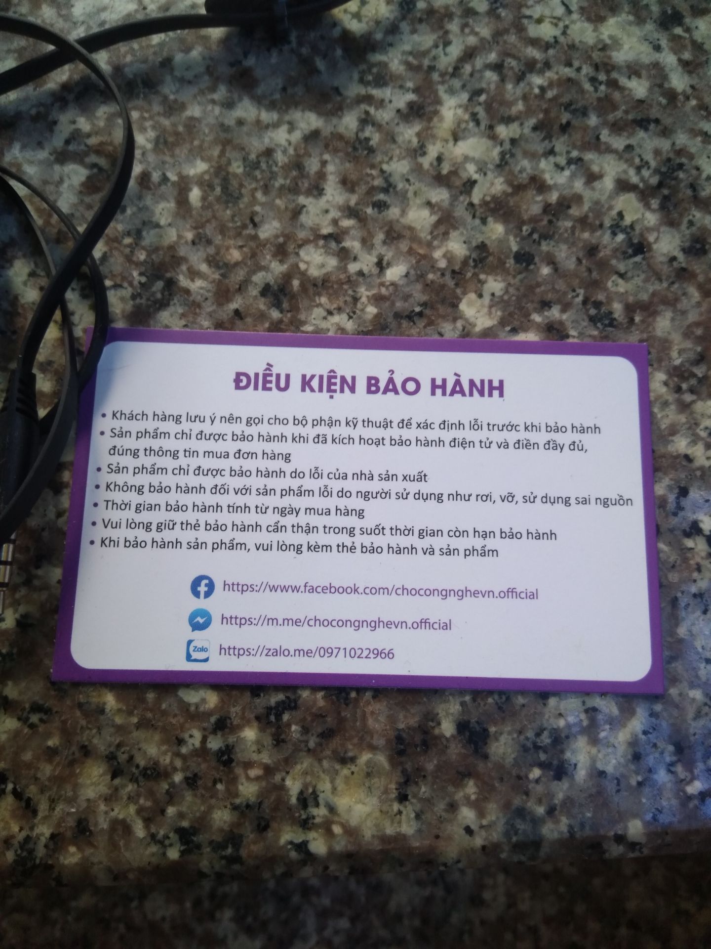 sản phẩm phải nói là quá tuyệt vời, giao trước hai ngày, nghe rất là to và rõ nhe mọi người, dây rất là cứng cáp, màu sắc và mẫu mã rất là đẹp, giao hàng rất là lịch sự. giới thiệu cho người nhà mua nữa mà hết hàng rồi. cho 5 sao rất xứng đáng. sản phẩm phải nói là quá tuyệt vời, giao trước hai ngày, nghe rất là to và rõ nhe mọi người, dây rất là cứng cáp, màu sắc và mẫu mã rất là đẹp, giao hàng rất là lịch sự. giới thiệu cho người nhà mua nữa mà hết hàng rồi. cho 5 sao rất xứng đáng.