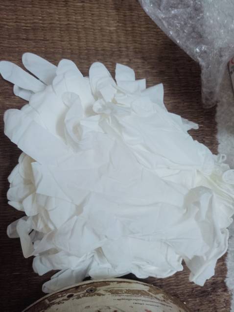 sftminh lan dau mua hang lencac ban thong cam gium nhe