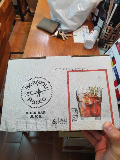 Đóng gói cẩn thận. Chất lượng thủy tinh đúng ý.
Sẽ còn ủng hộ shop thêm! Cám ơn shop!