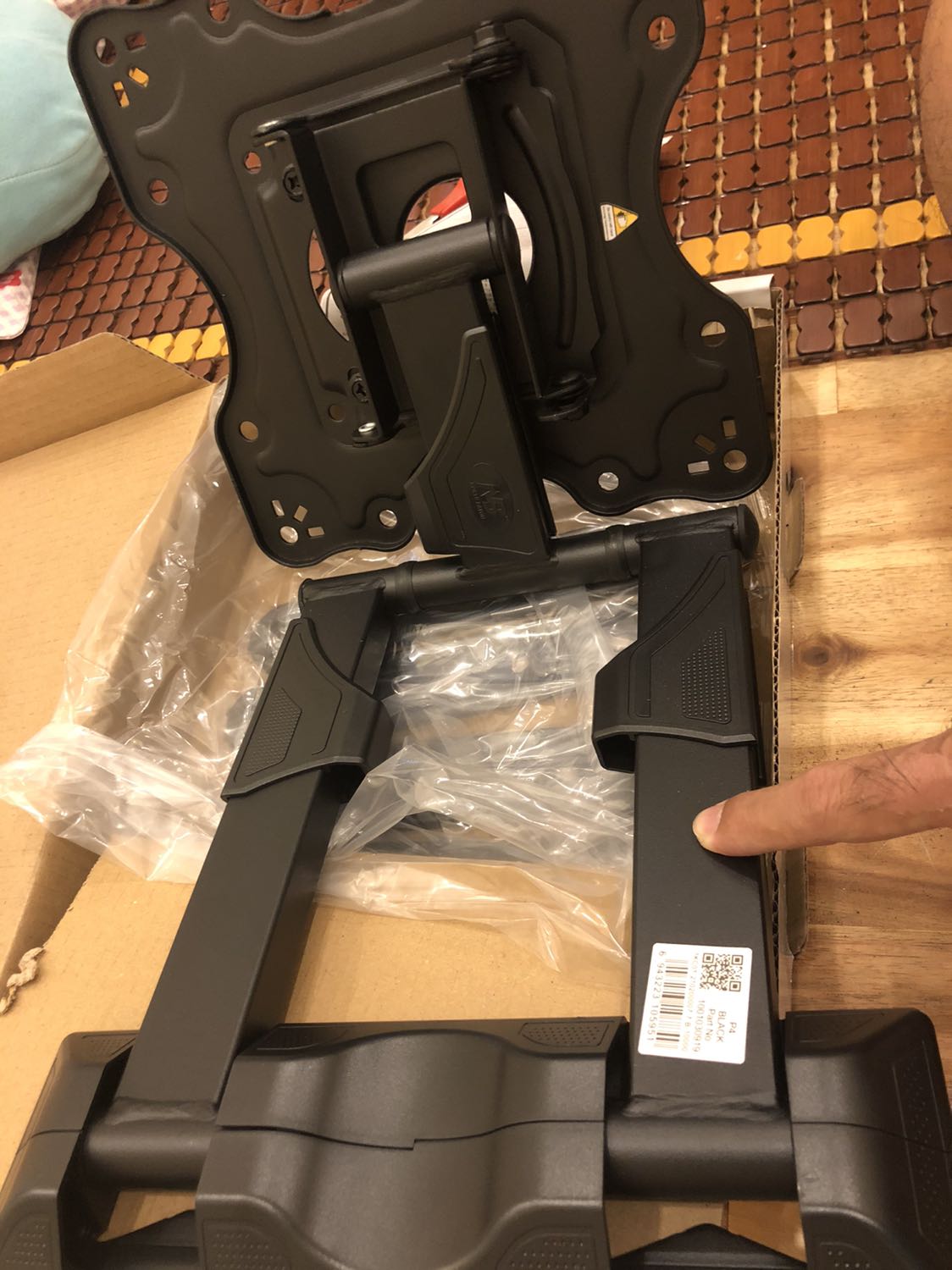 Mình là giám khảo khó tính đánh giá sản phẩm cực kỳ tinh xảo và chất lượng...hãy nhìn vào chất sơn, hãy nhìn vào trọng lượng nặng, được gia công đạt chuẩn ISO TUV...khuyên dùng. Mình mua được giá hời với code giảm còn 200k