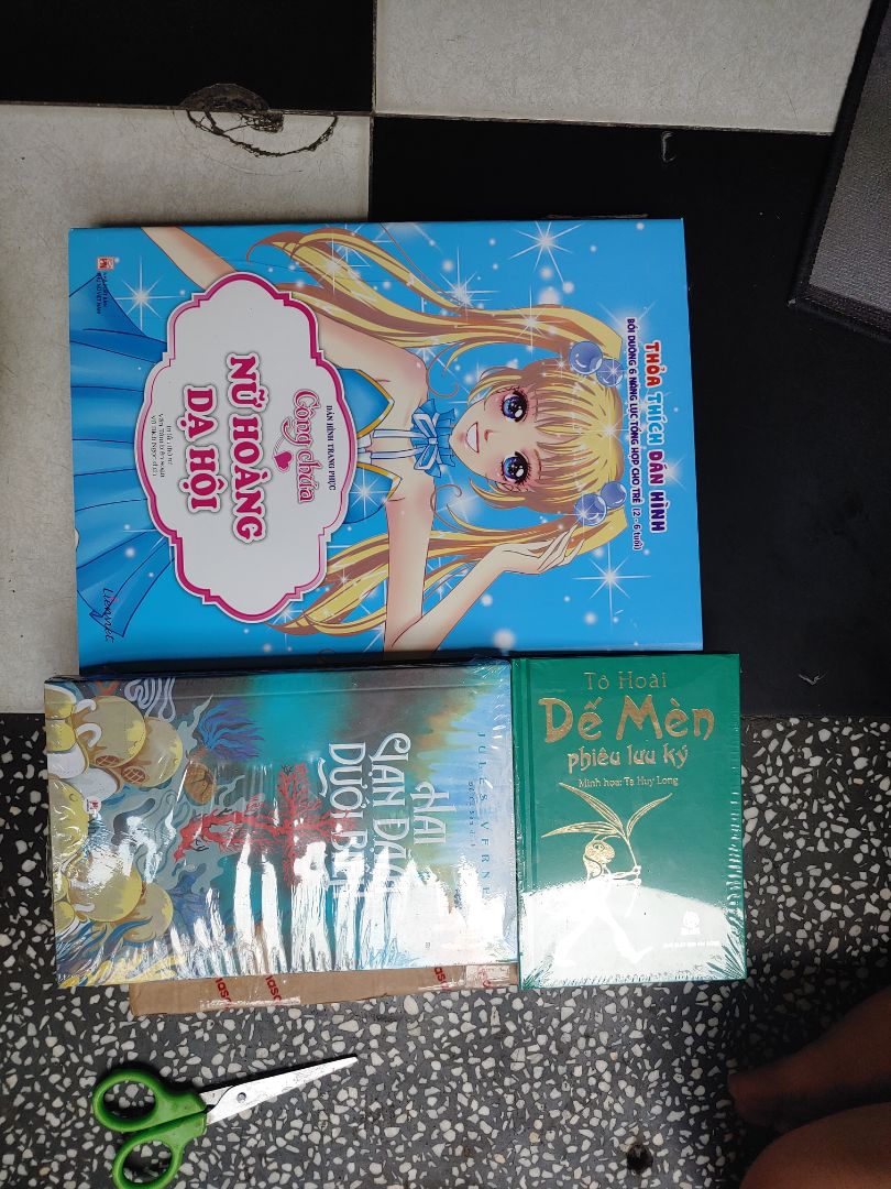 Bao bì cẩn thận. Sách đẹp.