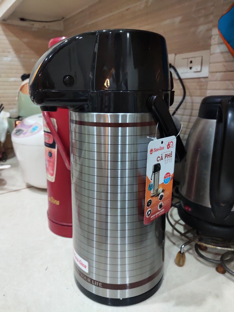 sản phẩm chất lượng. ấn nhẹ và tốt. Nên mua. và an toàn. dùng tôtd cho người lớn tuổi ko sợ bị hết nước sôi. 
giữ nhiệt tốt. hàng VN chất lượng cao.