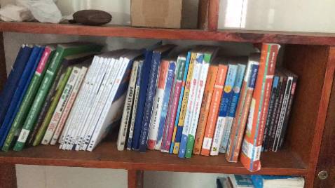 Xinh lung linh lấp lánh luôn ạa. Giao hàng nhanh, gói hàng cẩn thận, 10 điểmm không có nhưng