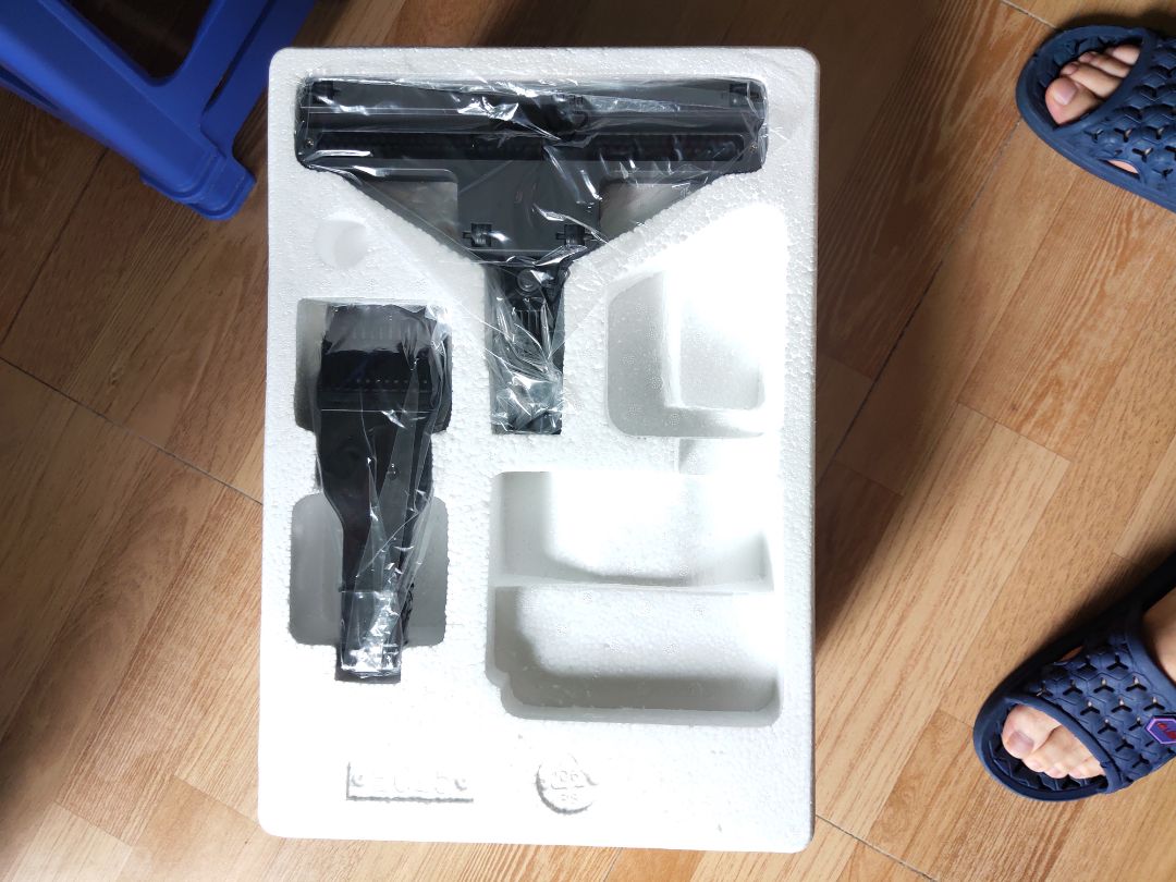 tiki trading đóng gói chắc chắn giao đầy đủ. máy dùng lần đầu hút lực mạnh, có hướng dẫn lắp đặt sử dụng mà nói chung máy ko có gì phức tạp dễ dùng. về lâu dài chưa biết nhưng vẫn like cho 5 sao vì sự chuyên nghiêp của tiki.