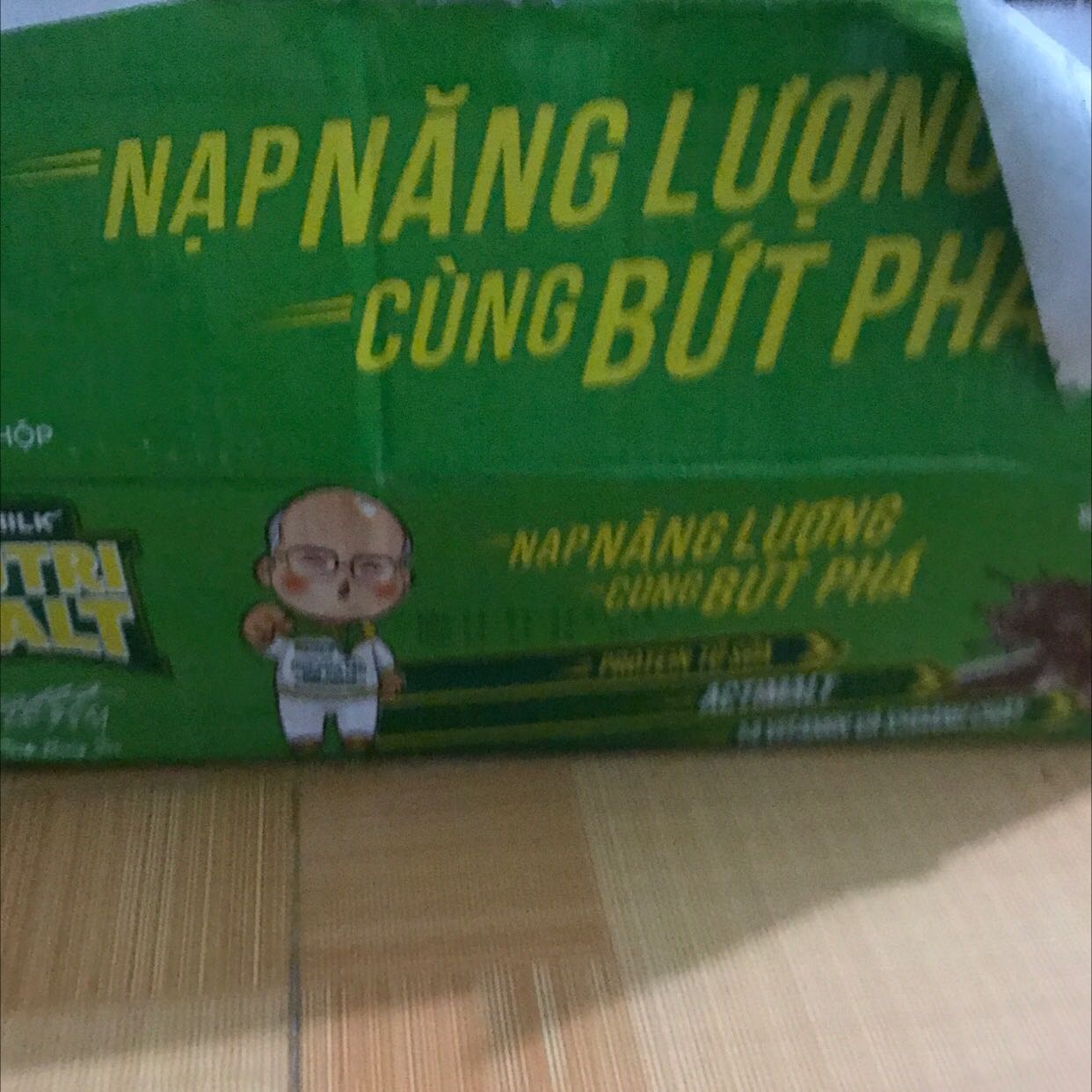 Giao hàng nhanh,sữa uống rất ngon,con mình rất thích