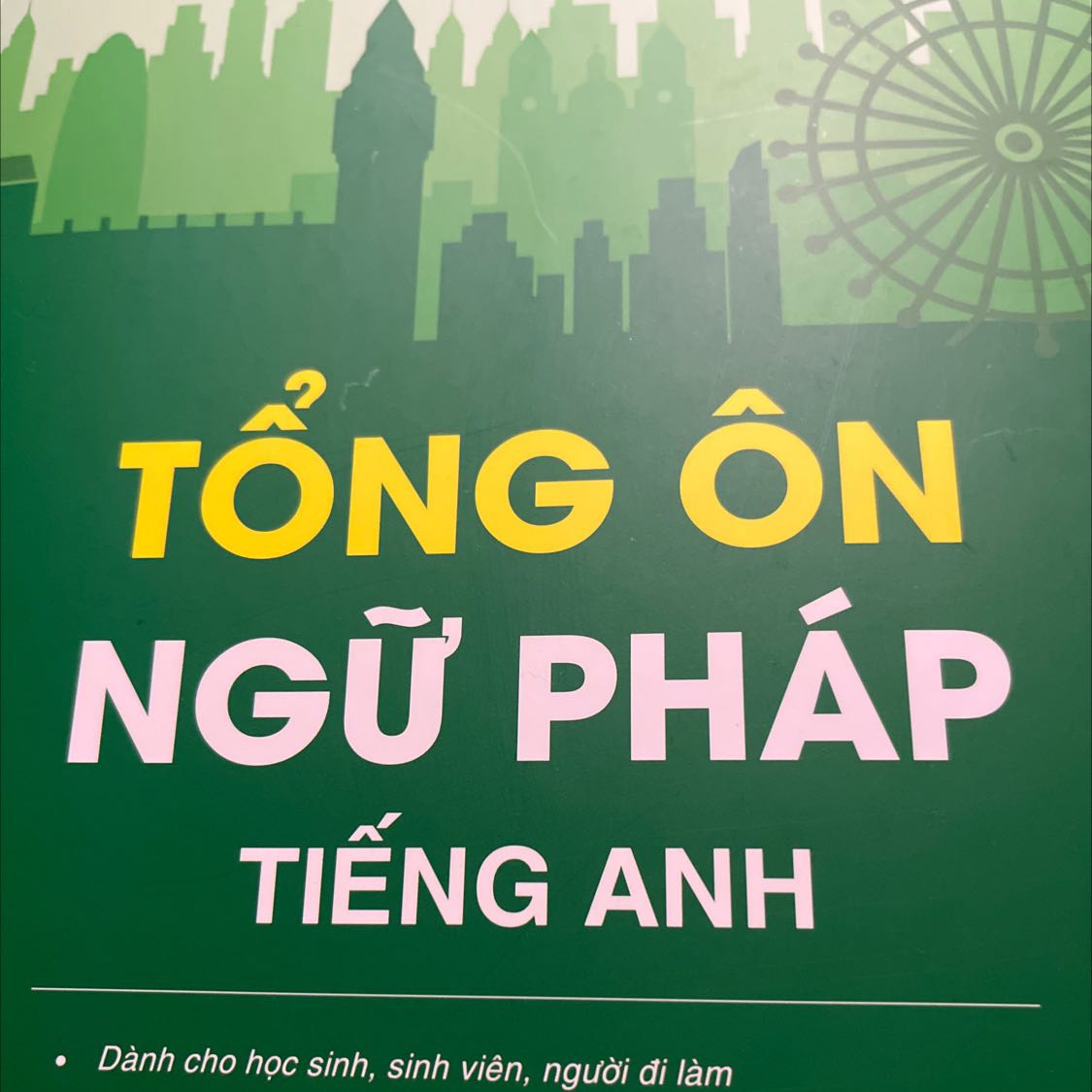 hình như gần 1 tuần mới tới cơ mà sách này mùi k bị hắc như mấy cuốn toán mình mua trên moon