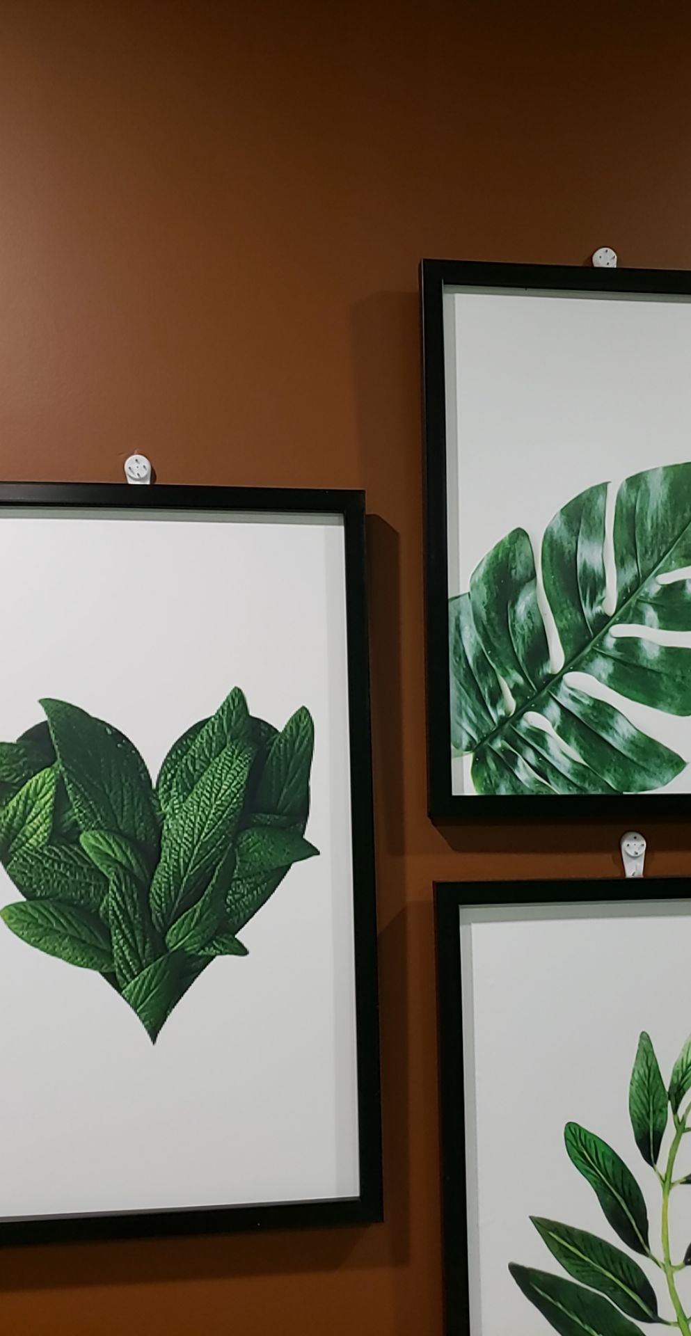 móc lòi ra mất thẩm mỹ, tranh in ko rõ nét