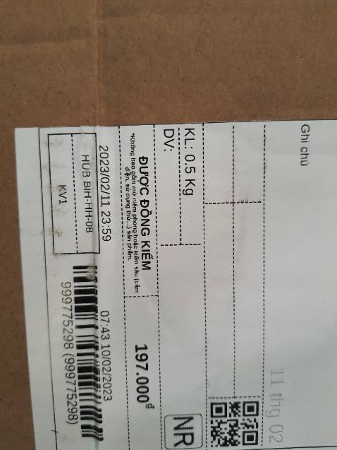 Lần đầu tiên mình mua, thấy mọi ng review khá cao. Về chất lượng mình chưa biết, mình sẽ thử và đánh giá lại sau. Nhưng có 1 vấn đề mình thấy như này:

***Sản phẩm có trọng lượng 900g: tức là 0.9kg
Nhưng mà bao bì mình nhận được chỉ ghi 0.5kg??? 
Là mẹo kinh doanh để giảm phí của shop hay do sản phẩm chưa thật sự đủ? K biết có ai đã cân thử chưa? 

Mình chỉ thắc mắc v thôi, còn về sản phẩm mình sẽ để đó và cảm nhận sau.
Về phần bao bì, đóng gói như vậy cũng ổn. So với mặt bằng chung của tiki, như vậy là ok.