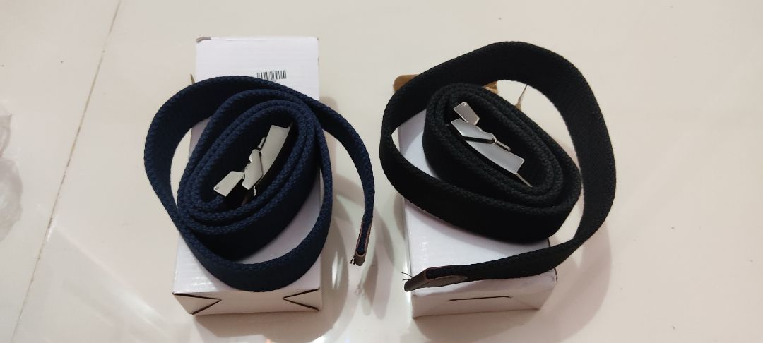 Sản phẩm rất tuyệt vời hàng chất lượng tốt đầu dây đúng như giới thiệu bằng thép ko rỉ, dây thì rất chắc chắn mua dây thắt lưng của shop rất đáng tiền,shop và tiki giao hàng rất nhanh sẽ ủng hộ shop trong thời gian tới!