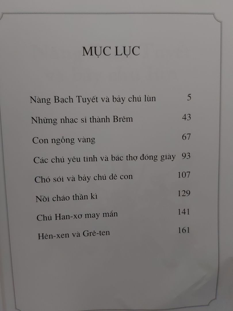 Sách giấy đẹp, nội dung hay, có tranh minh họa nên bé nhà mình rất thích, nhưng hơi ít truyện.