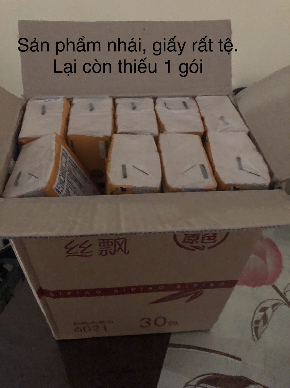 *** đảo, cố tình ghi loại sản phẩm thùng/27 gói (loại thùng 27 gói là thùng màu tím, tôi đã từng sd loại này. Sau này không mua được nữa mới chuyển qua sd loại thùng 30 gói màu đỏ nhưng cũng khá tốt)
Đã giao hàng nhái còn giao thiếu
