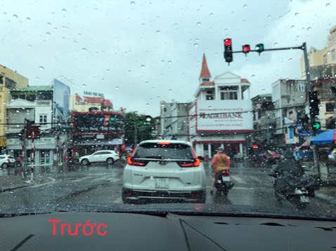 Hàng gửi nguyên hộp nhà sản xuất, cửa hàng còn  gửi kèm thư cảm ơn, lưỡi gạt chất lượng rất tốt, gạt sạch nước, không có vết gợn của nước còn trên kính, gạt nước không tạo ra tiếng kêu, với giá như vậy được một đôi lưỡi gạt mưa chất lượng tốt như này + người bán rất chuyên nghiệp thì 5 sao + là không quá lời. Sẽ mua tiếp và giới thiệu cho ae bạn bè ủng hộ..