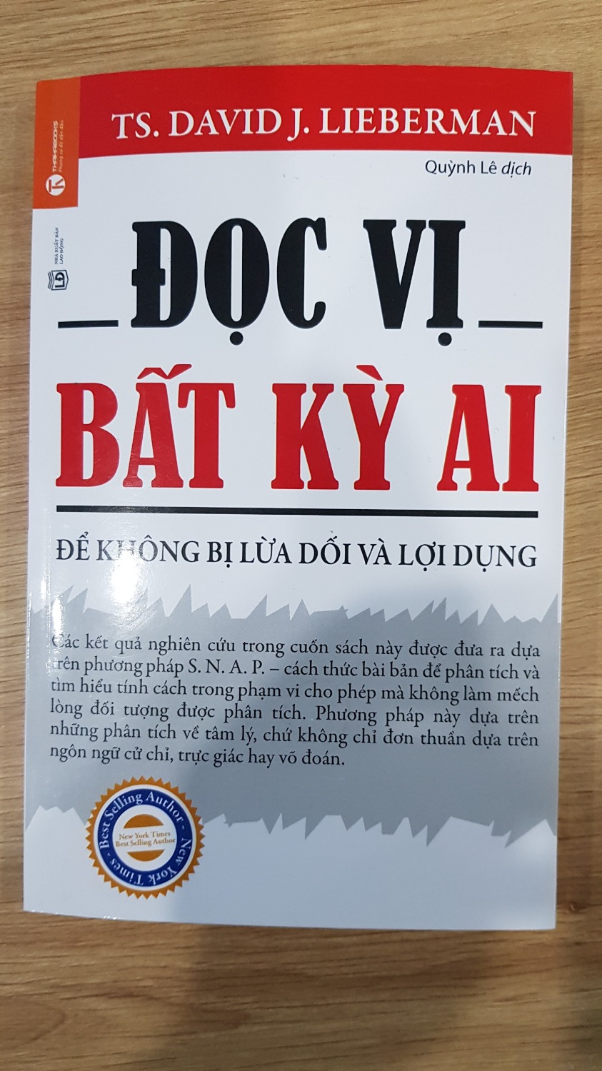 Một cuốn sách khá hay. Tuy nhiên nhiều lúc mình phải đọc đi đọc lại nhiều lần mới hiểu được.