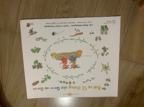 một cuốn sách rất thú vị và sáng tạo, con thoải mái quan sát và hiểu theo cách nghĩ của con