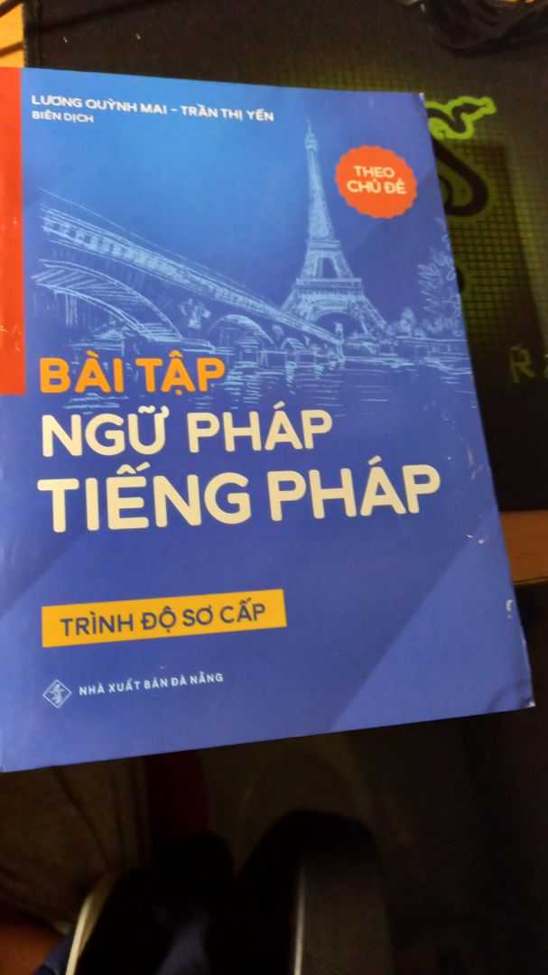 giao hành nhanh, sâch ổn nhưng do bên shop gói hàng sơ sài nên khi mk nhận giấy gói hàng đã bị râch làm cho sách bị móp cả góc vào