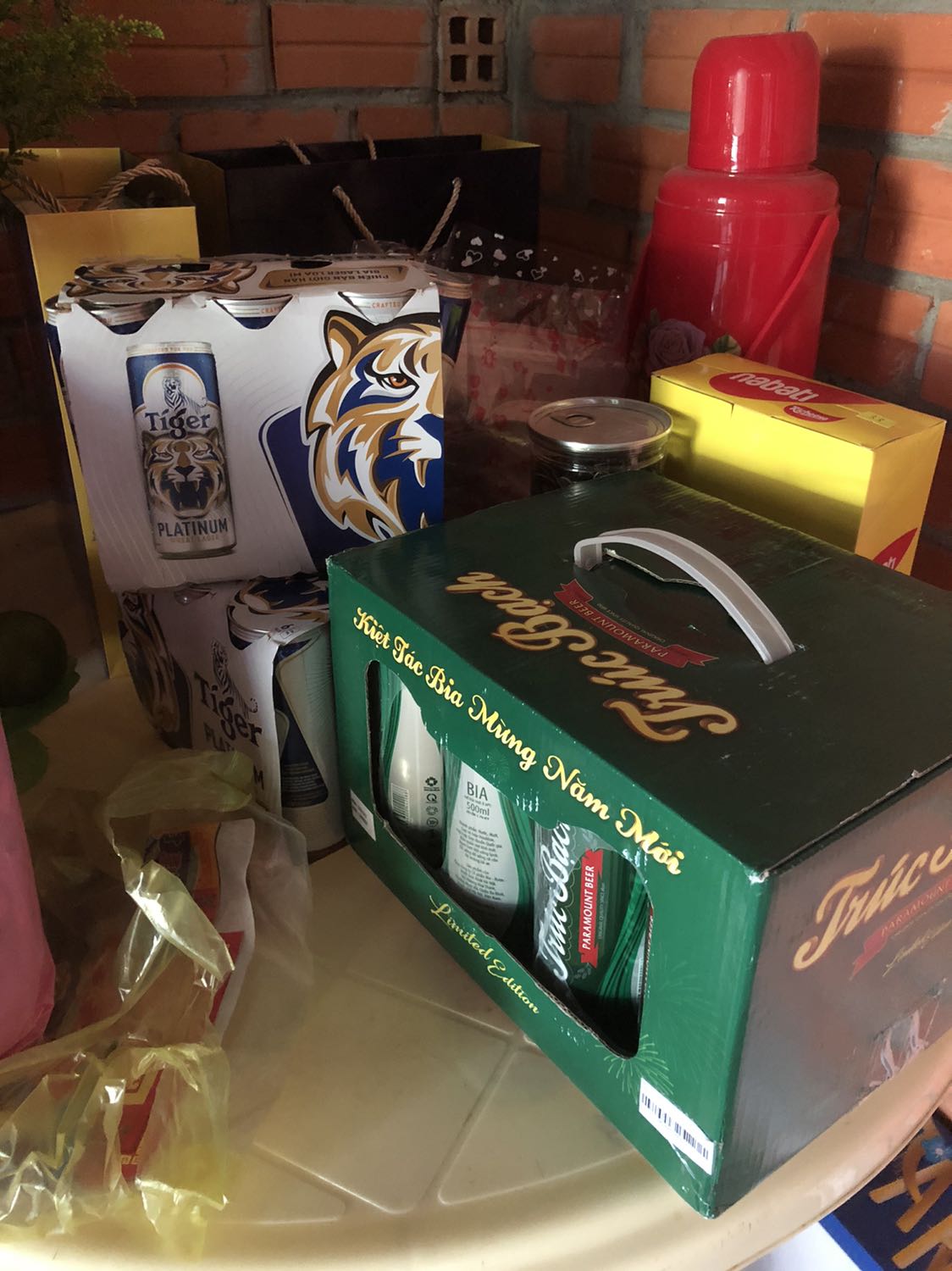 Quá nhanh quá nguy hiểm. Tiki giao hàng phải nói là rất nhanh. Đóng gói cẩn thận. Hàng date còn dài. Đáng giá 5 sao