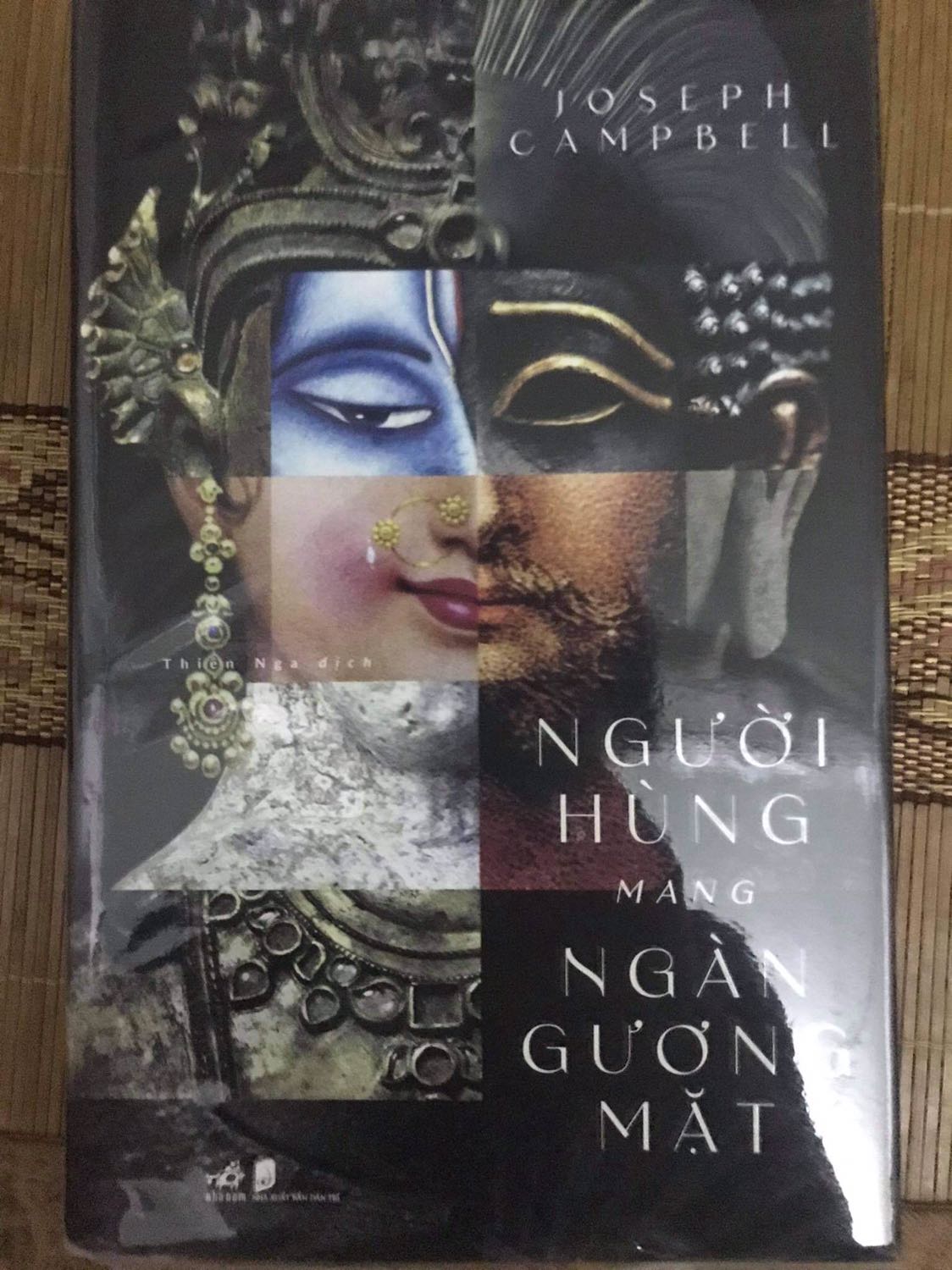 Sách giao đến đẹp, không bị hư hại gì. Bookcare cũng chắc chắn. Giao hàng khá là nhanh nhất là đang dịch nữa. Còn về nội dung mình sẽ cập nhật sau.
