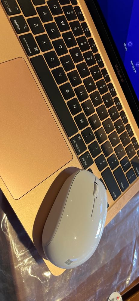 Mùng 2 tết đặt mùng 3 sáng nhận hàng. Tiki trading có khác 😂😂 dùngn mượt và dễ dùng kết nối dễ