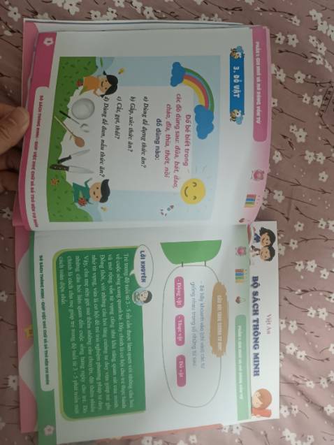 Sách hay, nhưng nhiều chữ, không có hình, màu sắc nhiều cho bé thích thú. Nói chung Ok