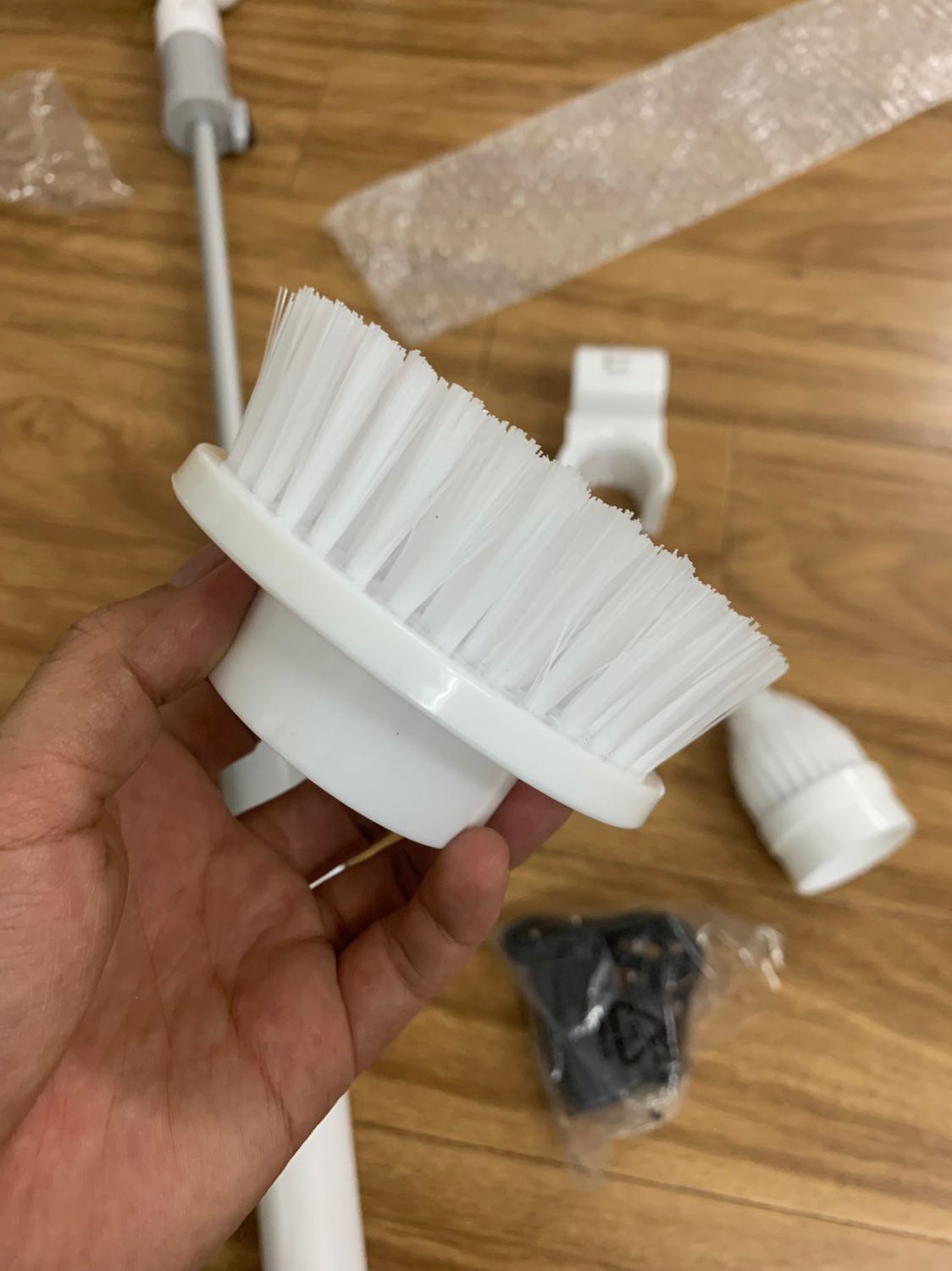 Máy xài ngon, mọi ng còn phân vân thì cứ mua đi nhé. Chất lượng tốt, giá tốt nữa. Chúc shop có thêm những sp chất lượng tnay