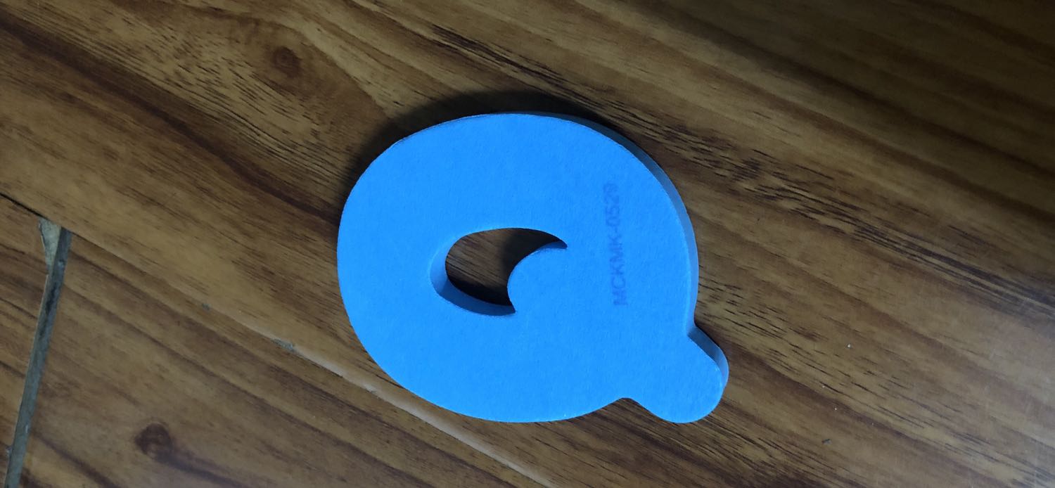 Mình đã từng mua bộ chữ hiệu  này nhưng bộ mua trên tiki chữ xốp dày hơn đẹp hơn chữ có in chữ mkcmk 0259 trên 1 số chữ cái, hàng chất lượng hơn bộ mình đã mua trước đó