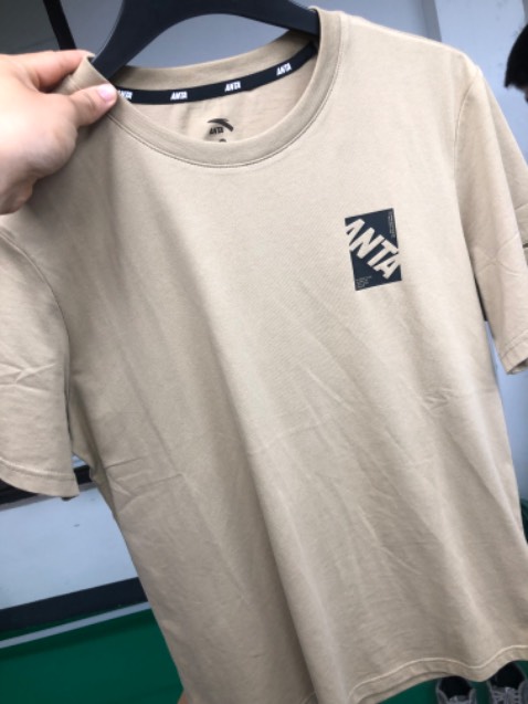 Giao nhanh, đóng cẩn thận. Form đẹp chất ok, mua 2 giảm 15% nên múc luôn hai bộ. Đáng tiền nhé