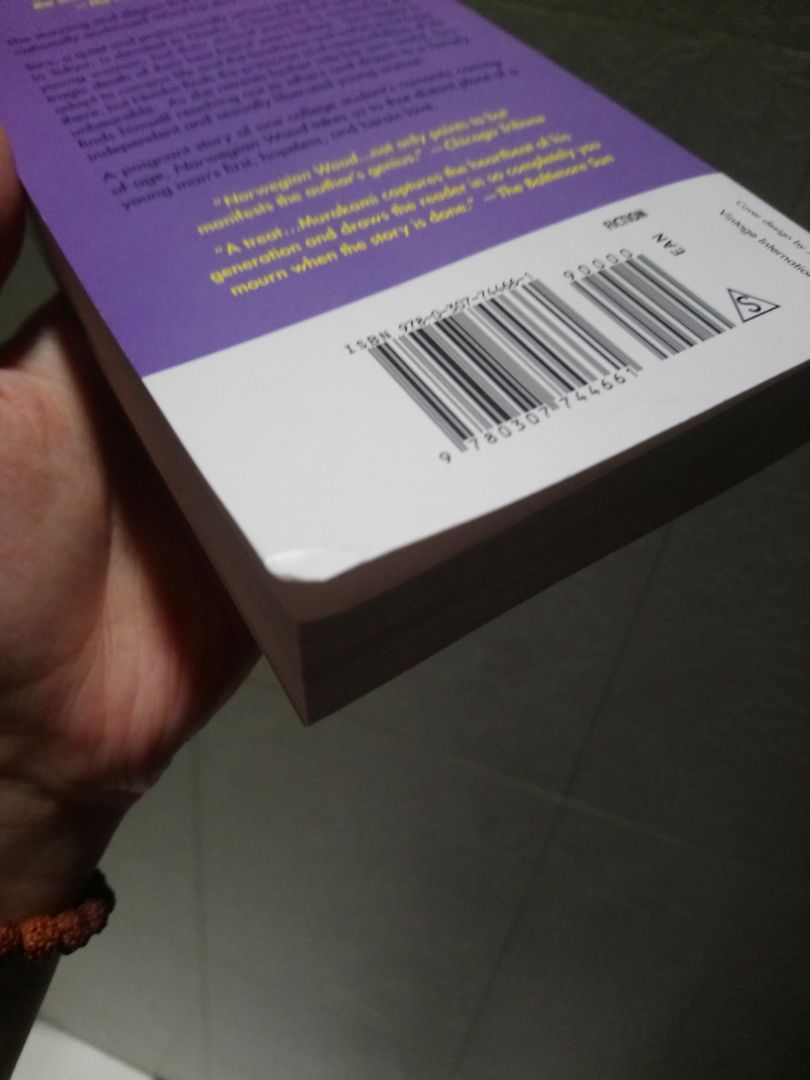 Bọc hàng quá ẩu, sách bị giập một ít ở 1 vài góc nhưng mình không thể chịu được, cần xem lại cách làm ăn nếu không muốn bị mất khách, không thiếu chỗ bán sách đâu, thân. Bọc hàng quá ẩu, sách bị giập một ít ở 1 vài góc nhưng mình không thể chịu được, cần xem lại cách làm ăn nếu không muốn bị mất khách, không thiếu chỗ bán sách đâu, thân.
