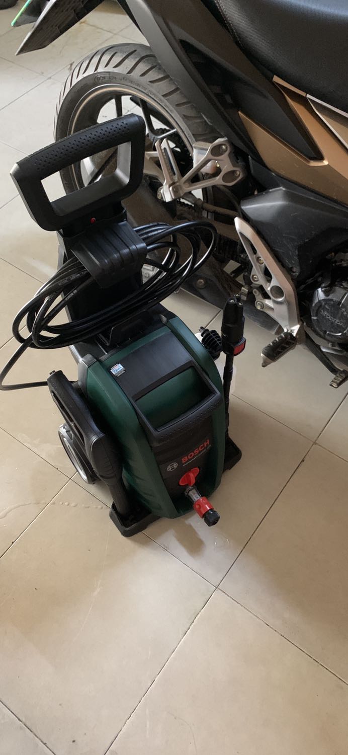 Tiki ơi thùng hàng của mình thiếu dây cấp nước và đầu hút,hay cái đó phải mua thêm???
Kiện hàng thì đóng gói cẩn thận,giao nhanh cực kì,máy chính hãng.nhưng ko có dây cấp nước và đâu hút nên chưa *** dc