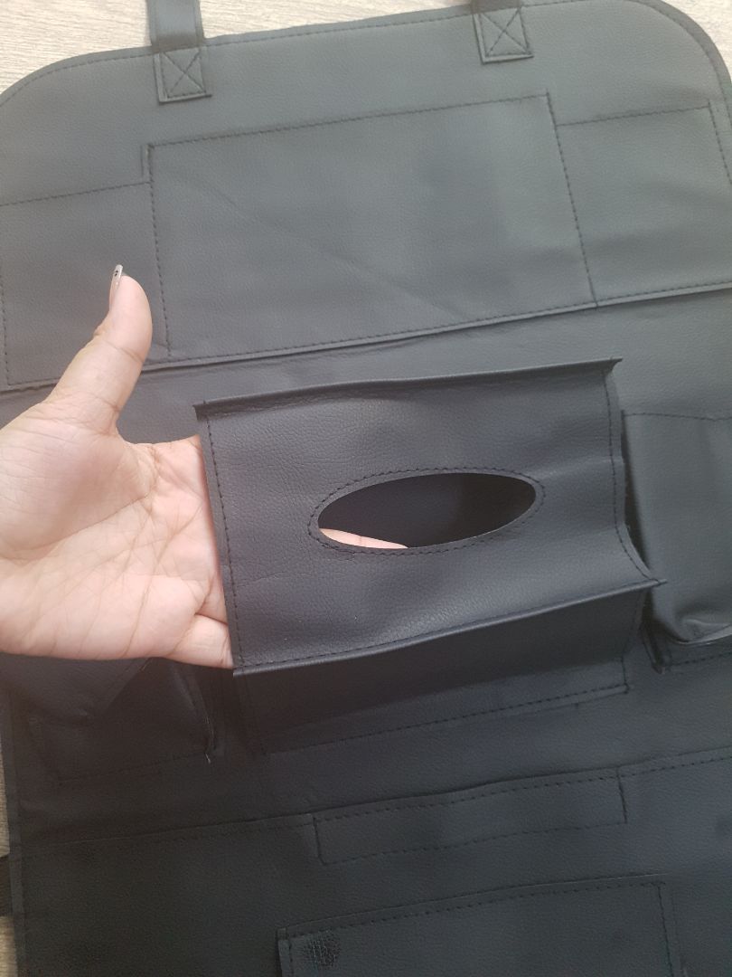 Sản phẩm Okie quá trời. chất da tốt không bị ám mùi nên ưng lắm. da dày và mịn sờ vào êm tay