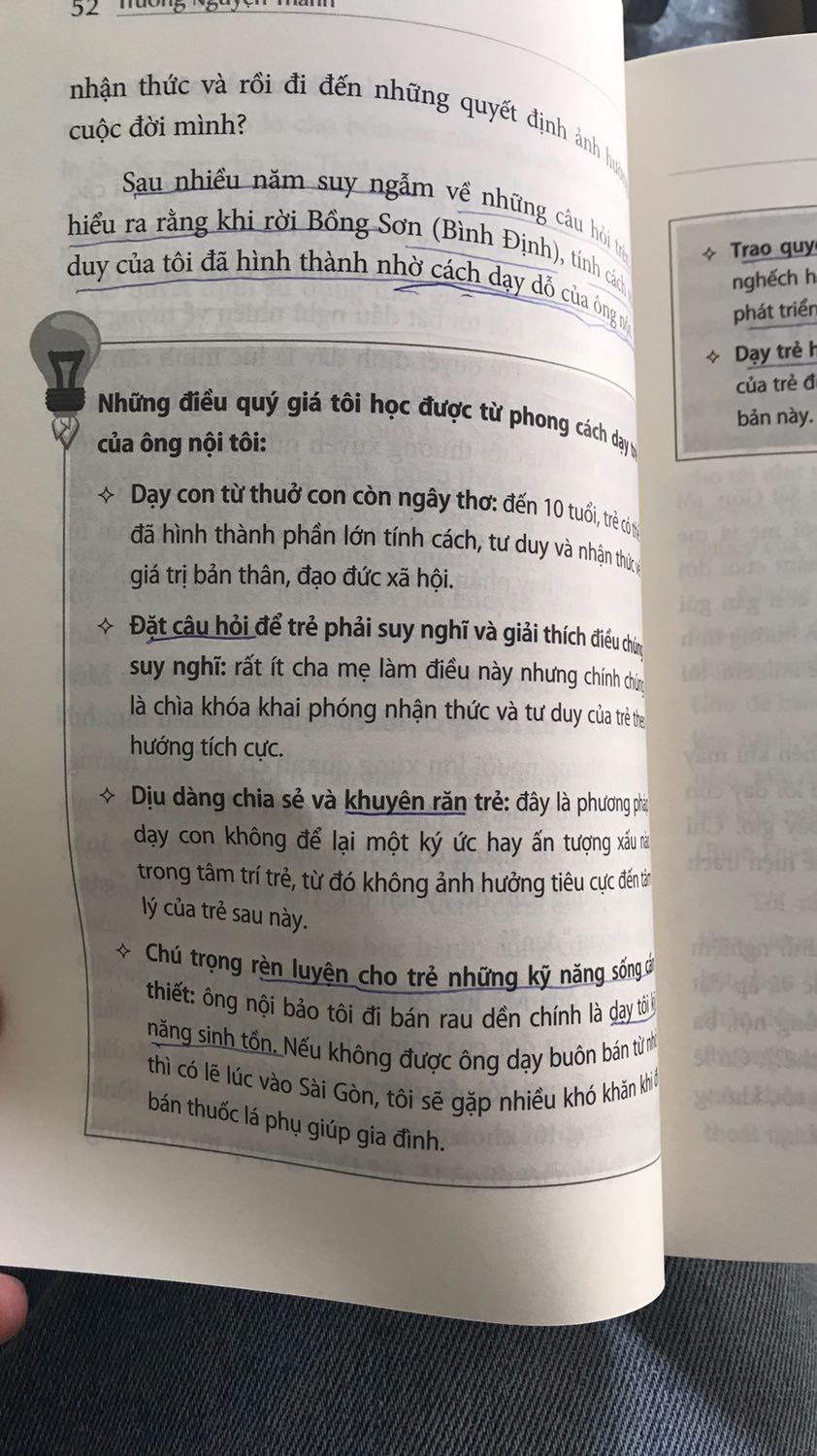 cảm ơn tác giả !
Tôi chỉ đọc được xong 02 chương, mà ngộ ra nhiều điều trong cách dạy con ...
Nếu bạn thực sự, thật sự mong muốn con bạn có cơ hội được sống hạnh phúc, thì hãy cầm lên đọc 1-2 phần, rồi hãy quyết định nên mua cho chính bạn ( vì mong muốn cho con bạn sống hạnh phúc ) và người thân của bạn ( vì  bạn yêu thương họ )...
xin cảm ơn tác giả về tâm huyết cho thế hệ trẻ người Việt!