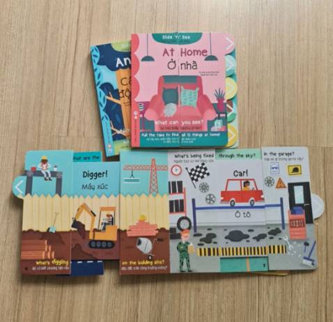Sách màu sắc đẹp. Sách rất sáng tạo, bé mình rất thích nè